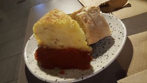 Tortilla at Viva Chapata in Madrid