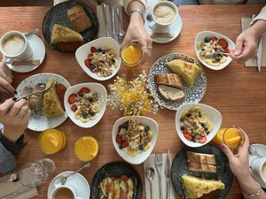  Brunch  at Viva Chapata in Madrid