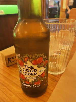 Really nice non alcoholic cider  at Viva Chapata in Madrid