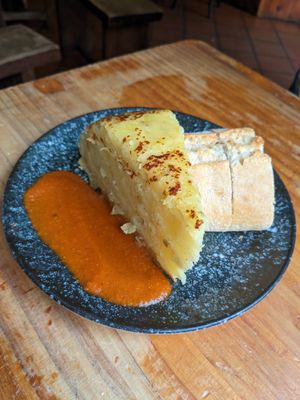 Pincho de tortilla at Viva Chapata in Madrid