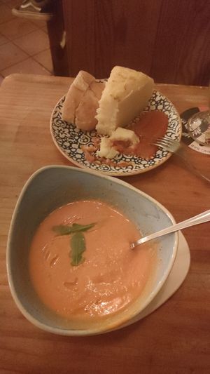 Tortilla & salmorejo at Viva Chapata in Madrid