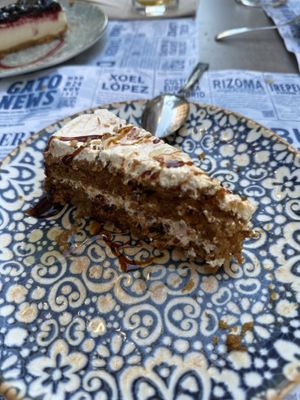 Tarta de zanahoria   at Viva Chapata in Madrid