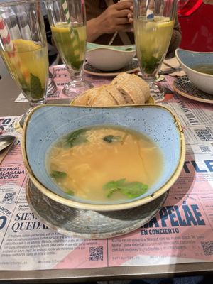 Sopa de cocido de menú   at Viva Chapata in Madrid