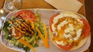 Arepa de heura at Viva Chapata in Madrid