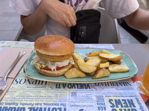 Chicken burger   at Viva Chapata in Madrid