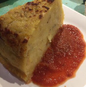 TORTILLA de patata vegana. vegan spanish omelette at Viva Chapata in Madrid