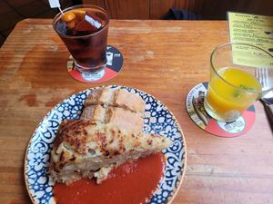 Tortilla de patata at Viva Chapata in Madrid