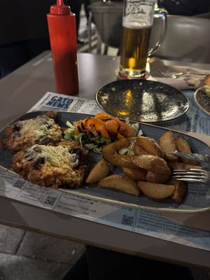 Milanesa  at Viva Chapata in Madrid