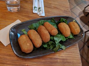 croquetas at Viva Chapata in Madrid