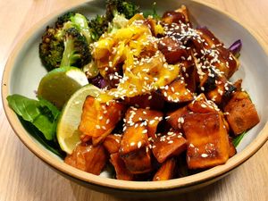 Mie Noodle Tofu at Stadtsalat in Dusseldorf