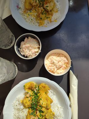 Mittagsmenü Curry-Wurst at By Maida in Graz