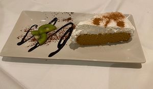 TARTA VEGANA DE ZANAHORIA Y CALABAZA  at Artemisa Sol in Madrid