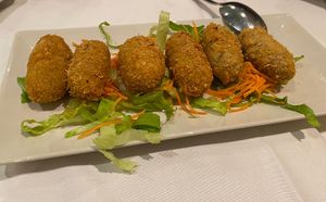 CROQUETAS VEGANAS   at Artemisa Sol in Madrid