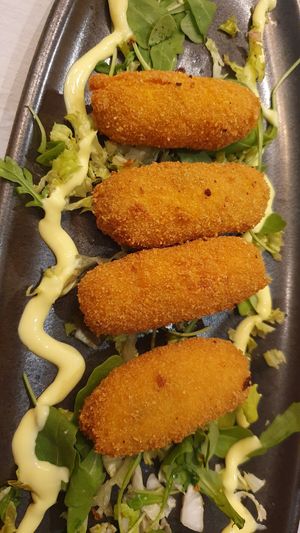 Croquetas de setas con calabaza at Artemisa Sol in Madrid