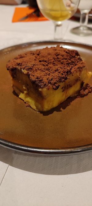 Pastel de natillas at Artemisa Sol in Madrid