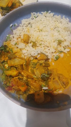 Curry de tofu y leche de coco. Delicioso at Artemisa Sol in Madrid