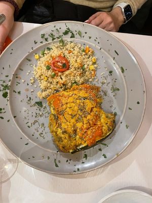 Muy bueno  at Artemisa Sol in Madrid