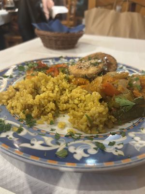 They didn’t have what I’d ordered, but understood I was vegan. Tasted good!  at Artemisa Sol in Madrid