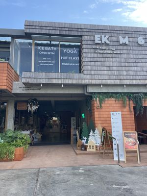 Outside  #Veganuary at Kynd Kulture in Bangkok