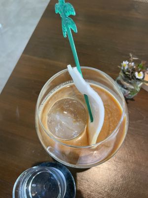 Cocopresso white  #Veganuary at Kynd Kulture in Bangkok