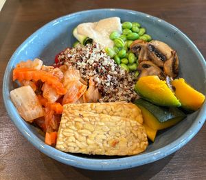 Tempeh macro bowl   #Veganuary at Kynd Kulture in Bangkok