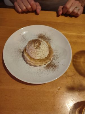 Misbelchen Törtchen at Tonka in Frankfurt