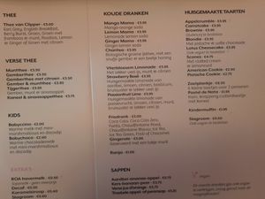 Drinks and sweets menu at Stoet in Hengelo
