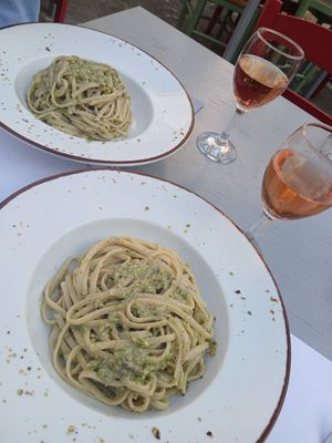 Pistachio pesto spaghetti at Kappos Etsi in Aegina