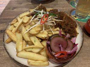 Patatje rendang  at Taboe Bar & Keuken in Zwolle