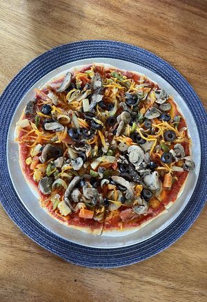 Pizzaaaa  at Desideri Cucina in Corn Islands