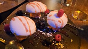 vegan merangues! at ArtBurger in Pisa