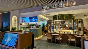 Entrance at SIN - Greendot Plus - Jewel in East Singapore