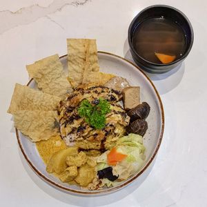 Hainanese Beancurd Skin Curry Rice at SIN - Greendot Plus - Jewel in East Singapore