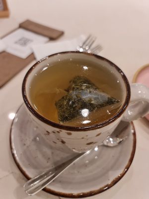 Lily Tea ~ 20/7/23 at SIN - Greendot Plus - Jewel in East Singapore