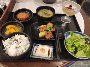 Bento at SIN - Greendot Plus - Jewel in East Singapore
