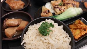  at SIN - Greendot Plus - Jewel in East Singapore