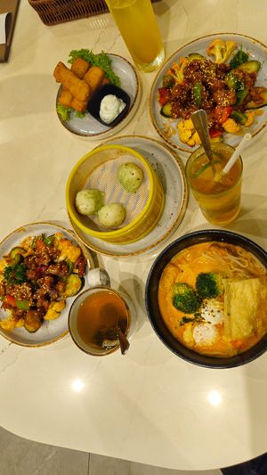  at SIN - Greendot Plus - Jewel in East Singapore