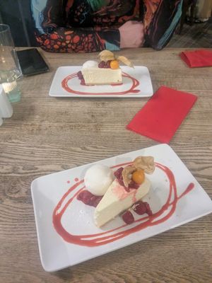 Highly recommend the cheesecake 😋🤤 at The Kaye Arms in Wakefield