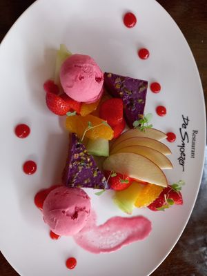  at Restaurant De Smoezer in Apeldoorn