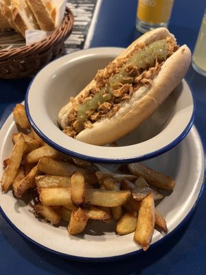 Hot dog  at B13 Bar in Madrid