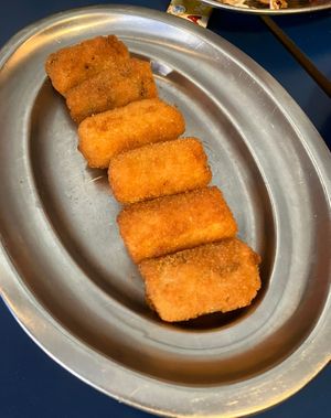 Surtido de croquetas  at B13 Bar in Madrid