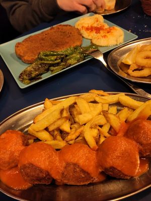 Albóndigas at B13 Bar in Madrid