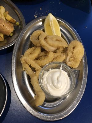 ‘Calamares’ con veganesa  at B13 Bar in Madrid