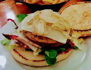 Cheeseburger at B13 Bar in Madrid