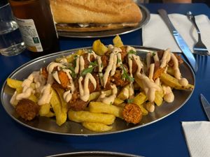 Choripapas at B13 Bar in Madrid