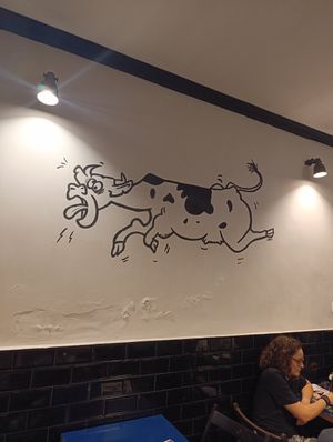 Riquísima sazon, precios economicos y un trato fantástico. Mi espacio vegan favorito de Madrid! at B13 Bar in Madrid