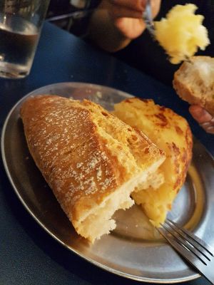 Porción tortilla / Spanish omelette at B13 Bar in Madrid