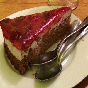 cheesecake at B13 Bar in Madrid