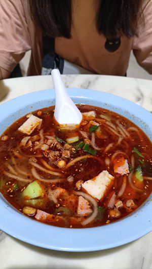 Spicy sour glass noodles. The noodles is nice 🙂 at Amazing Vegetarian - 弘缘素食小栈 in Central Singapore