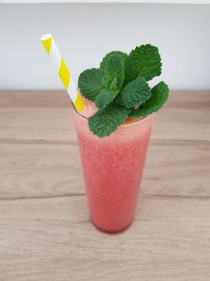 Cold pressed juices at Randy's - Breakfast, Brunch & More in Palermo